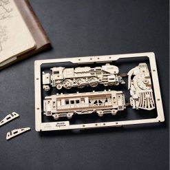 UGEARS models Locomotive Vapeur Ugears Puzzle 2,5D En Bois Jeux De Construction